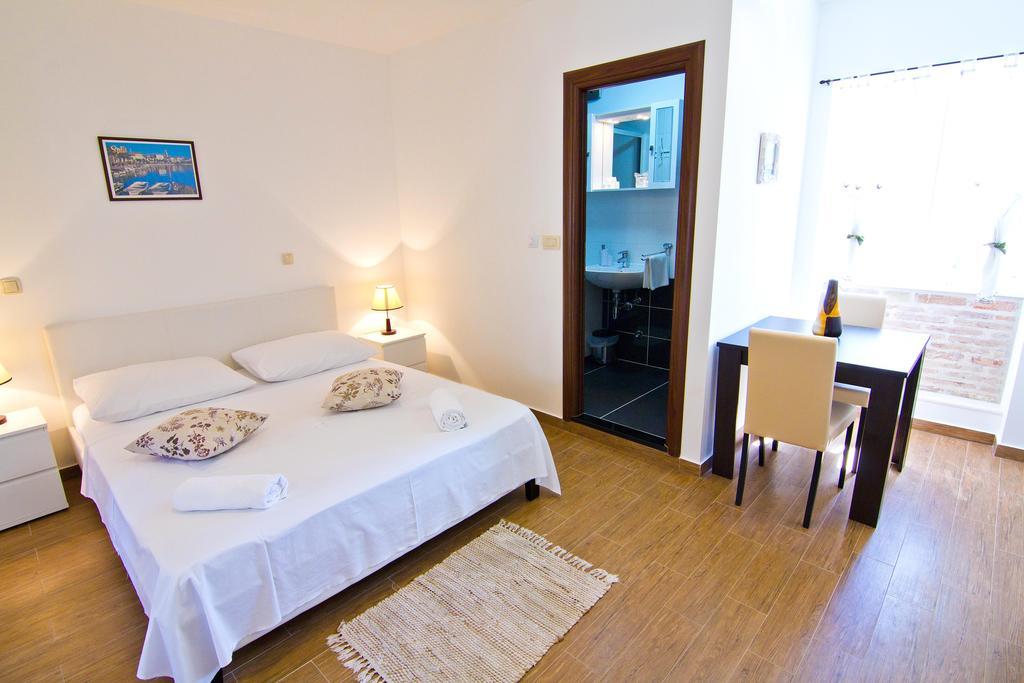 Luxury Old Town Suites Split Oda fotoğraf